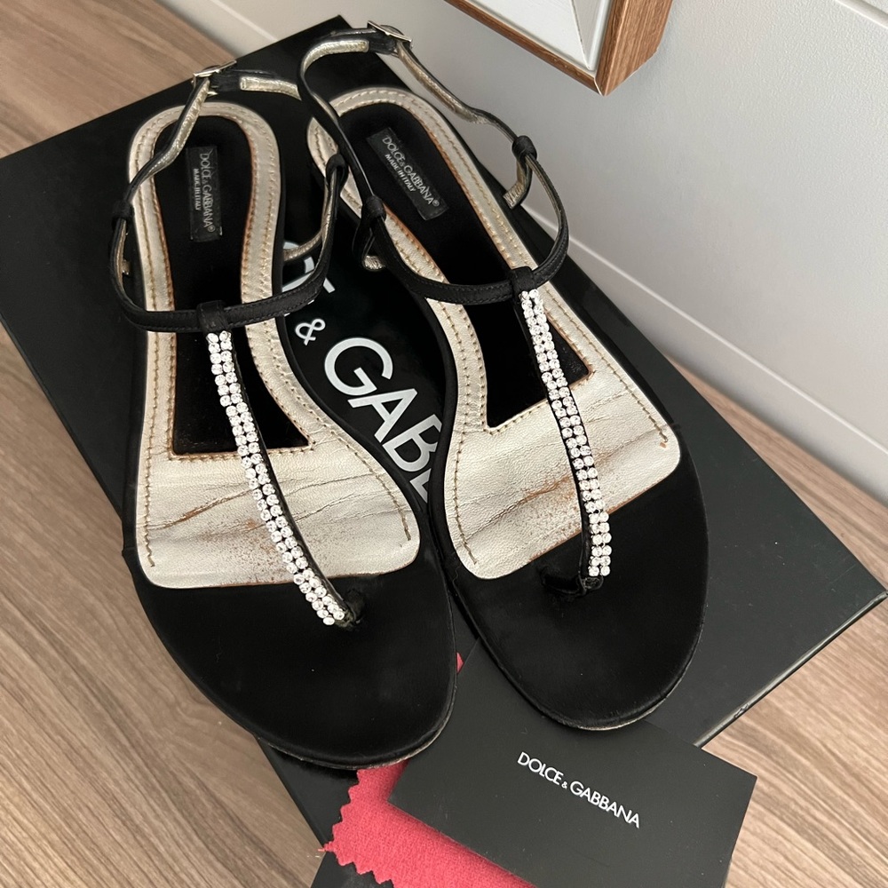 DOLCE & GABBANA T-strap sandals 7B